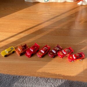 Cars many different lightning’s mcqueens and other characters.